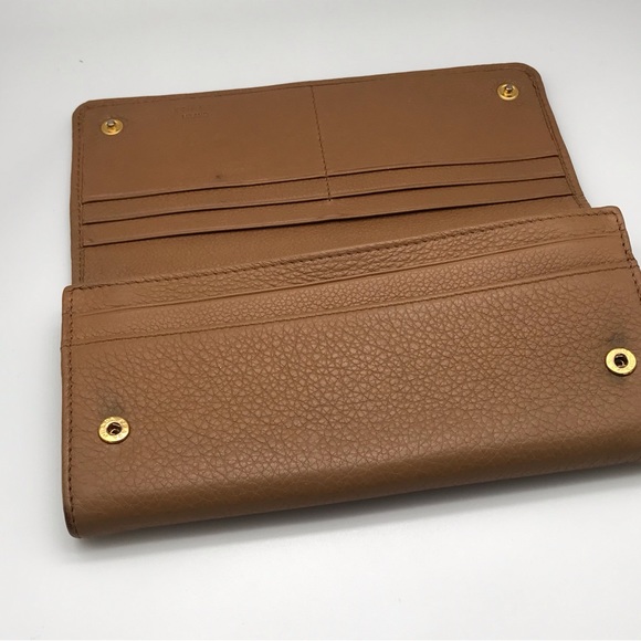 EUC PRADA LOGO TAN LONG LEATHER WALLET - Picture 4 of 16